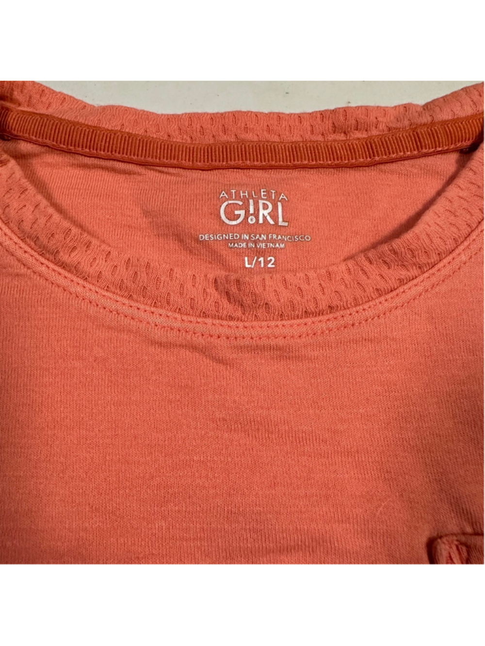Girls Athleta Long Sleeve Tee L/12 Coral Cotton Star Logo Patch Pocket - Picture 2 of 7